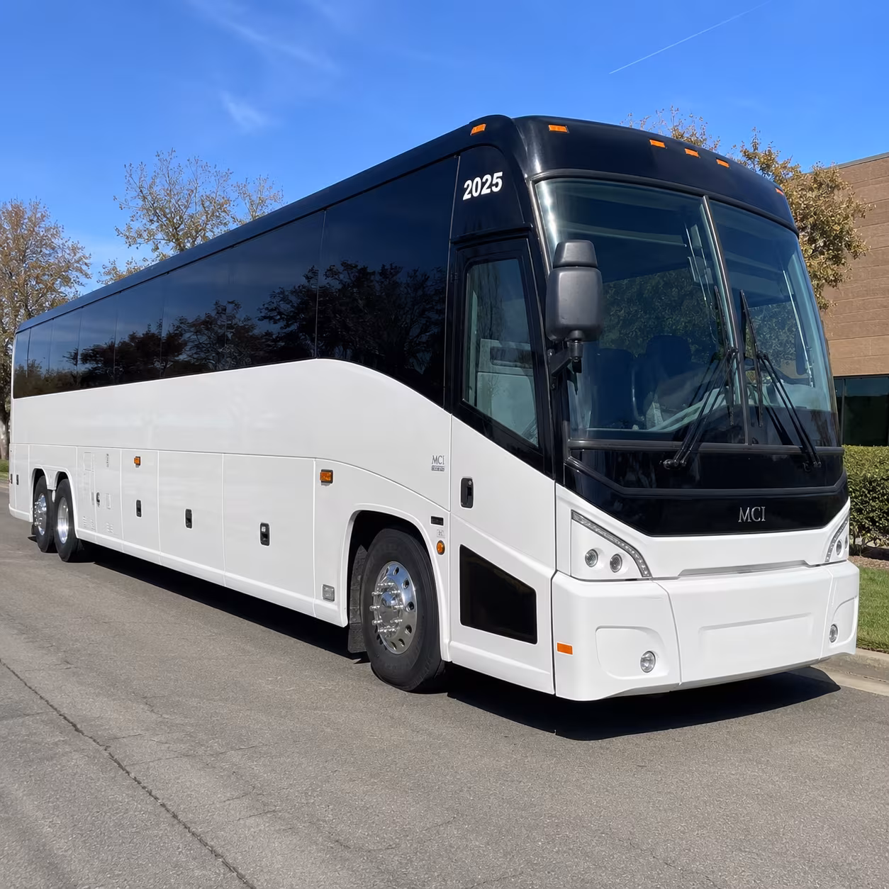 charter a bus to the greensboro science center for your next field trip